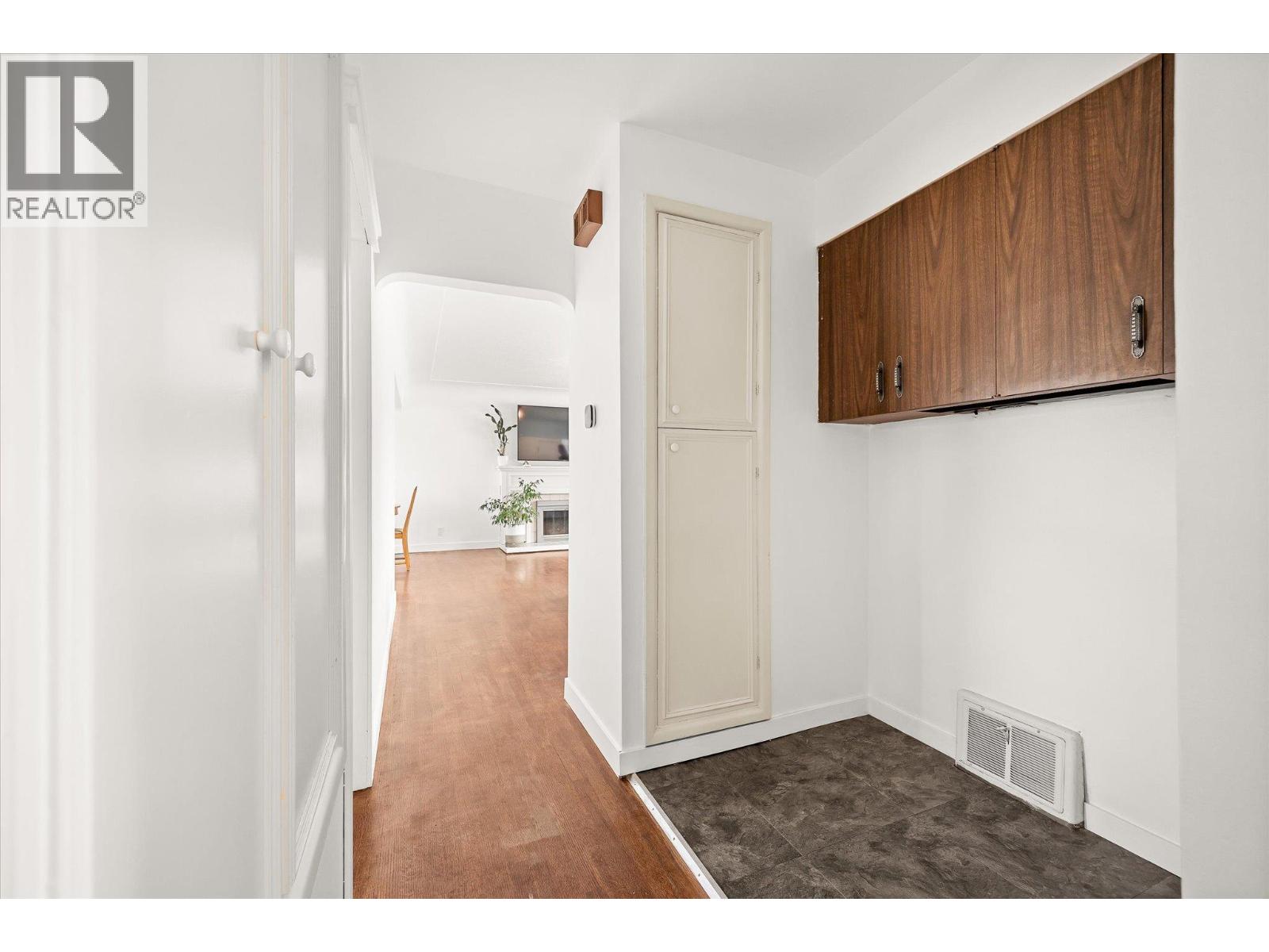 1614 Bernard Avenue, Kelowna