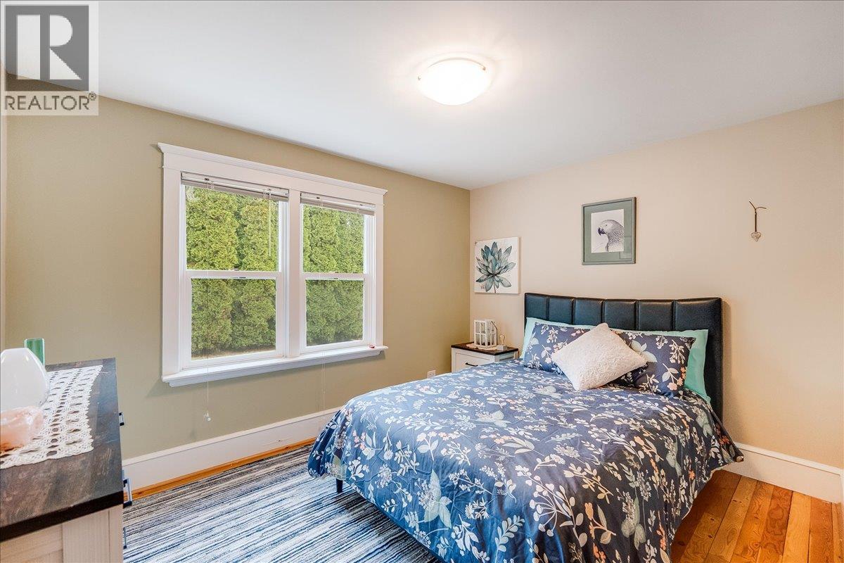 214 11th Avenue - 28