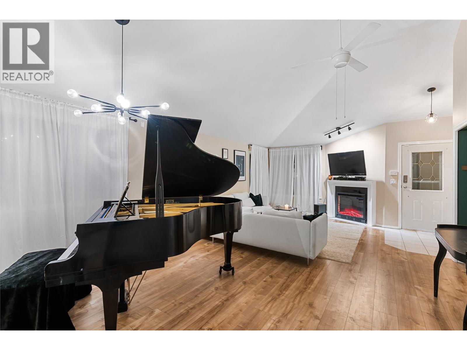 29 1001 30 Avenue, Vernon