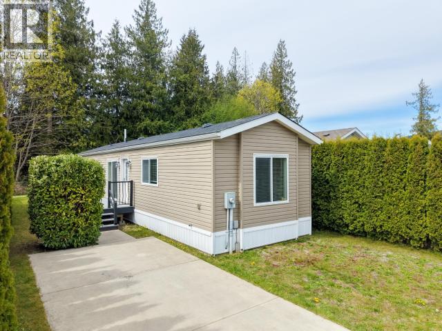 104-8430 SPRINGBROOK ROAD - 20