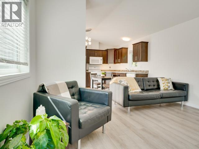 104-8430 SPRINGBROOK ROAD - 9