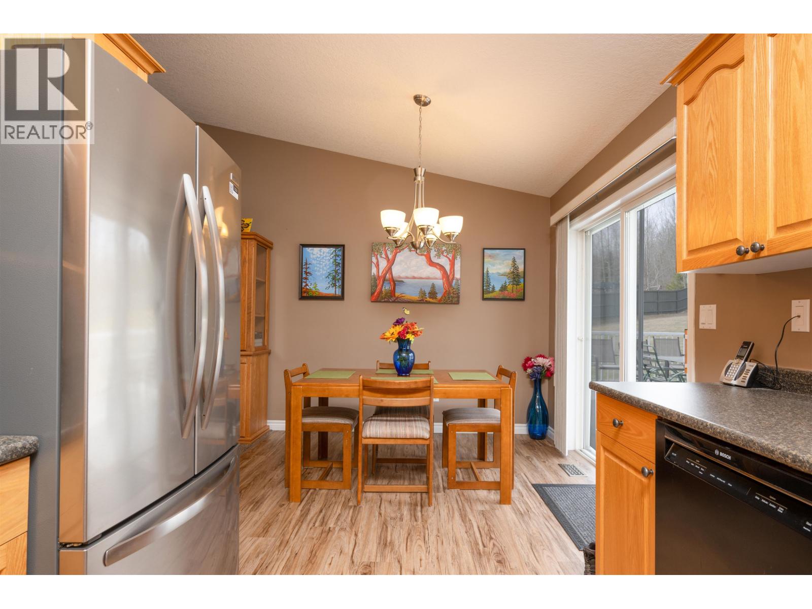 Photo 8 of 34 — 6884 ST FRANCES PLACE · Prince George, BC