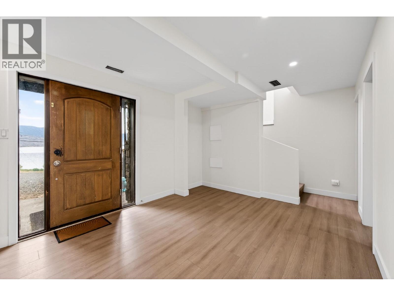 6232 Savona Access Road - 26