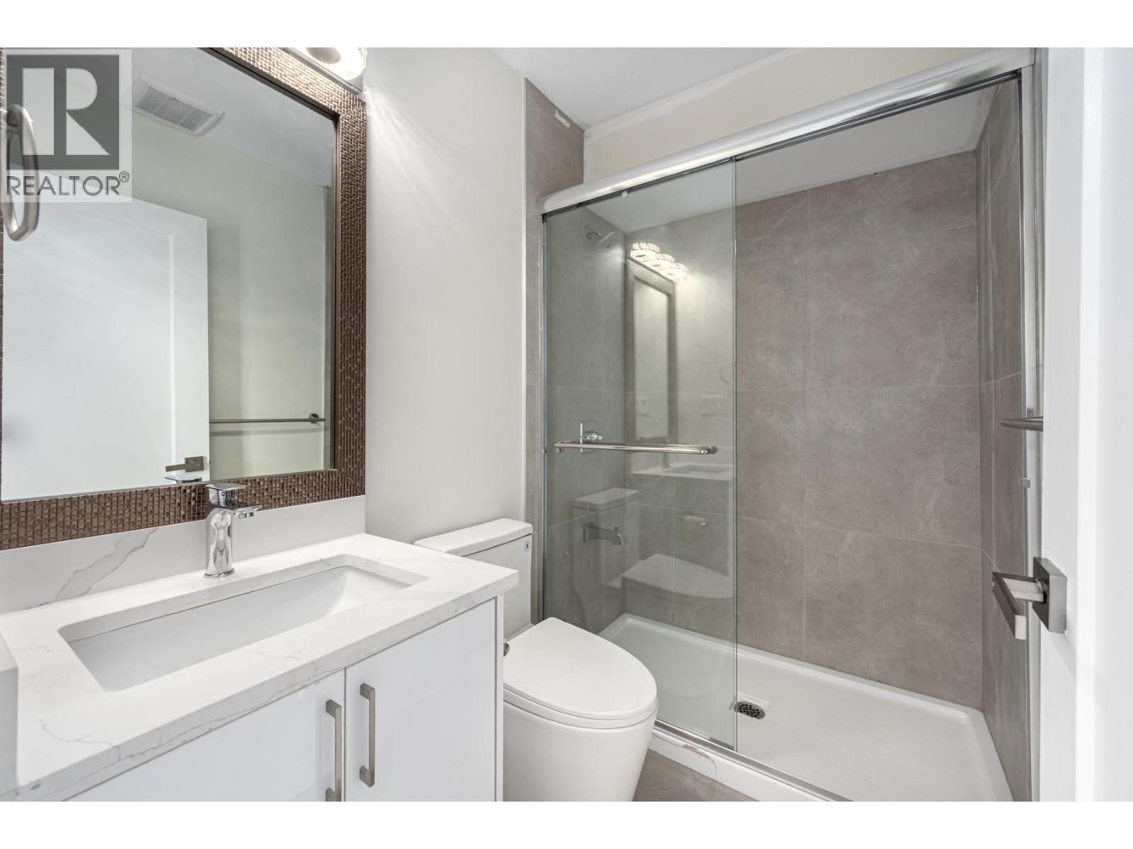 6232 Savona Access Road - 33