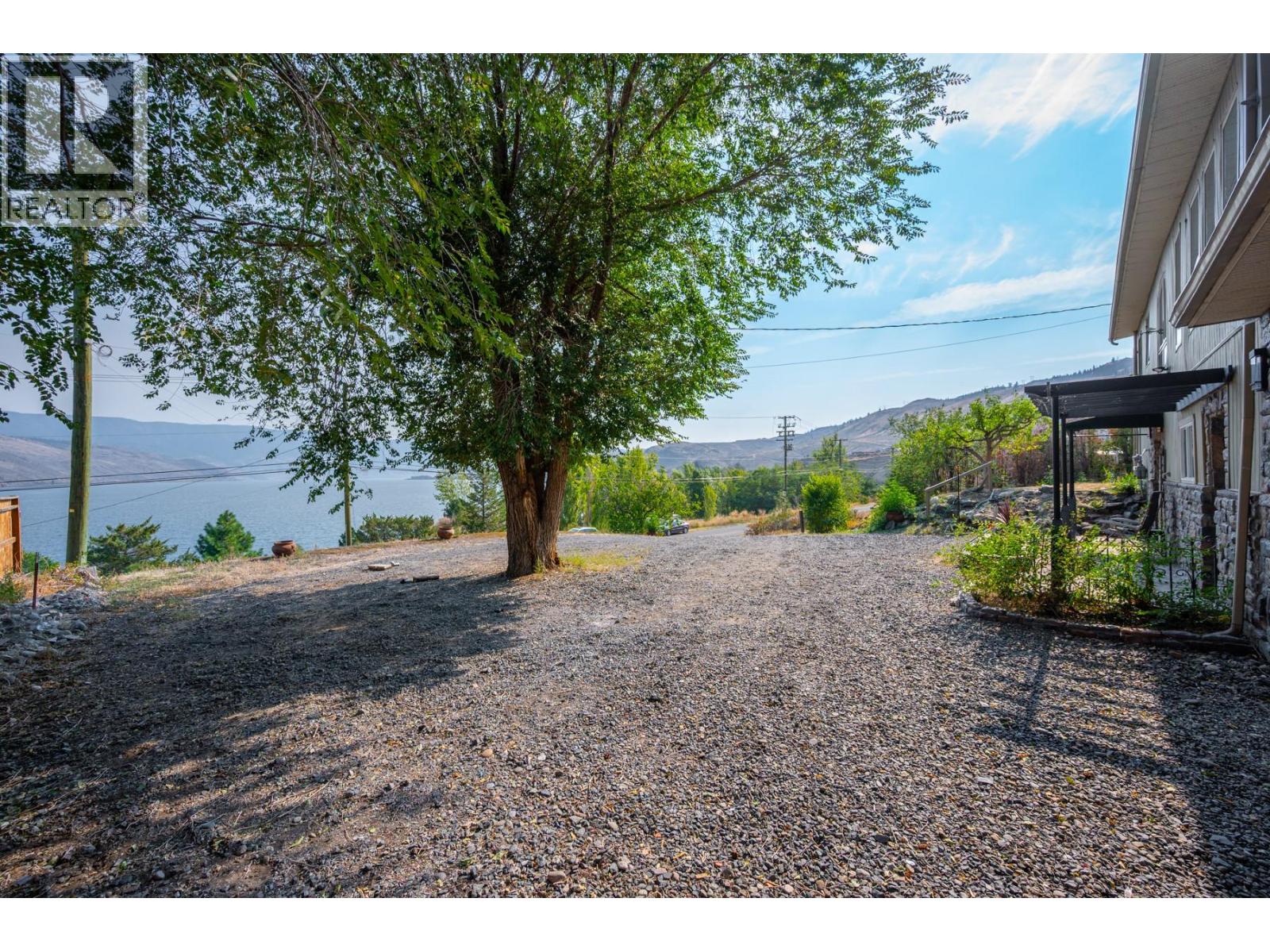 6232 Savona Access Road - 34