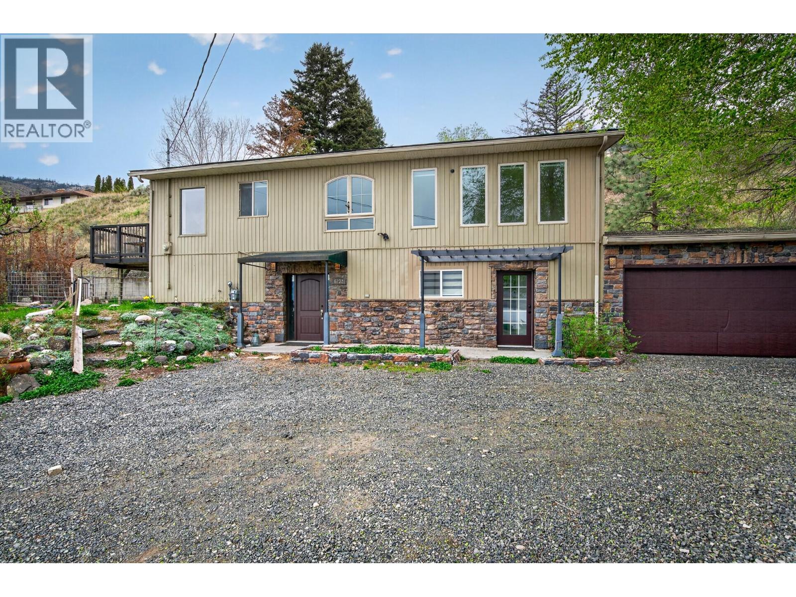 6232 Savona Access Road - 4