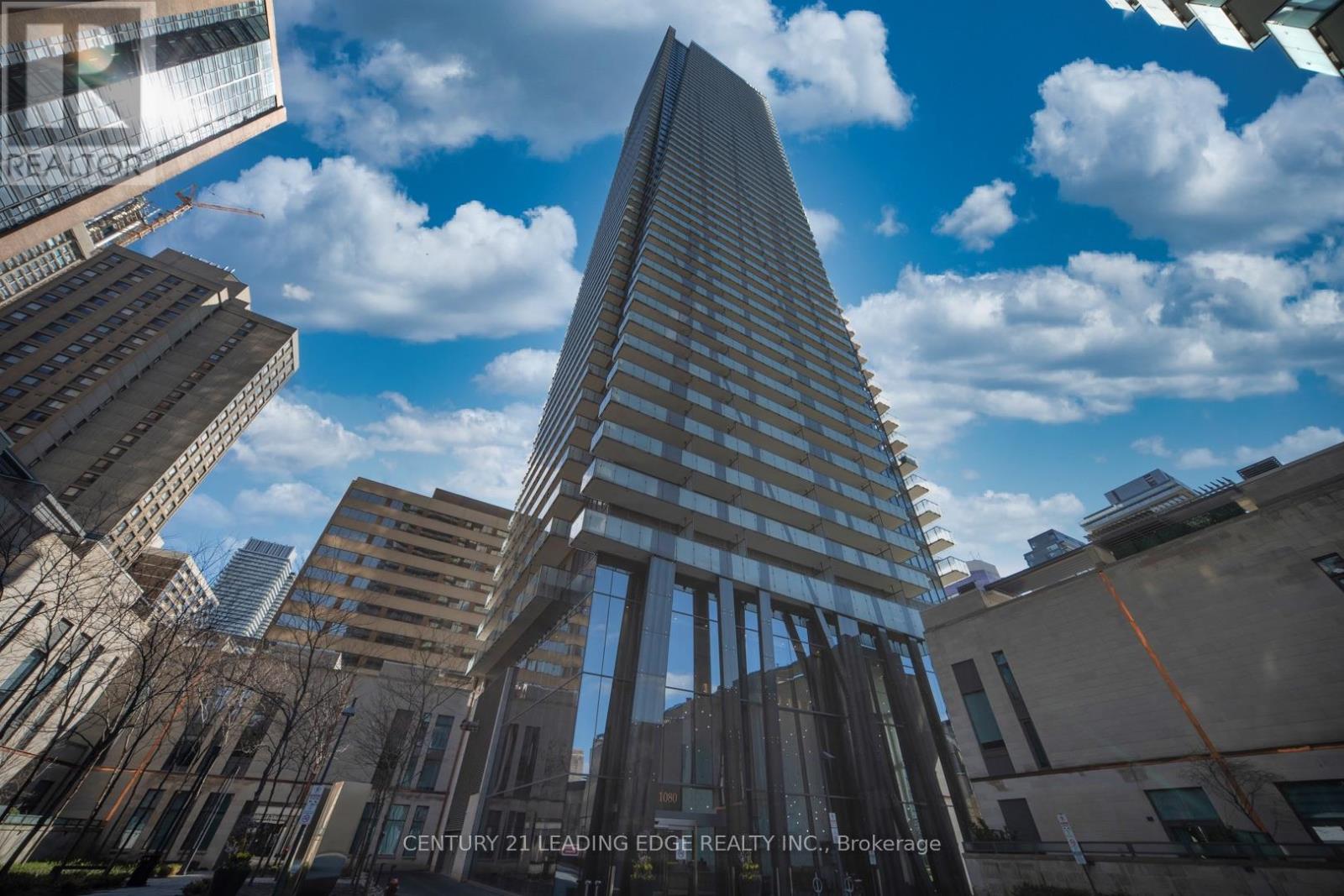 2104 - 1080 BAY STREET