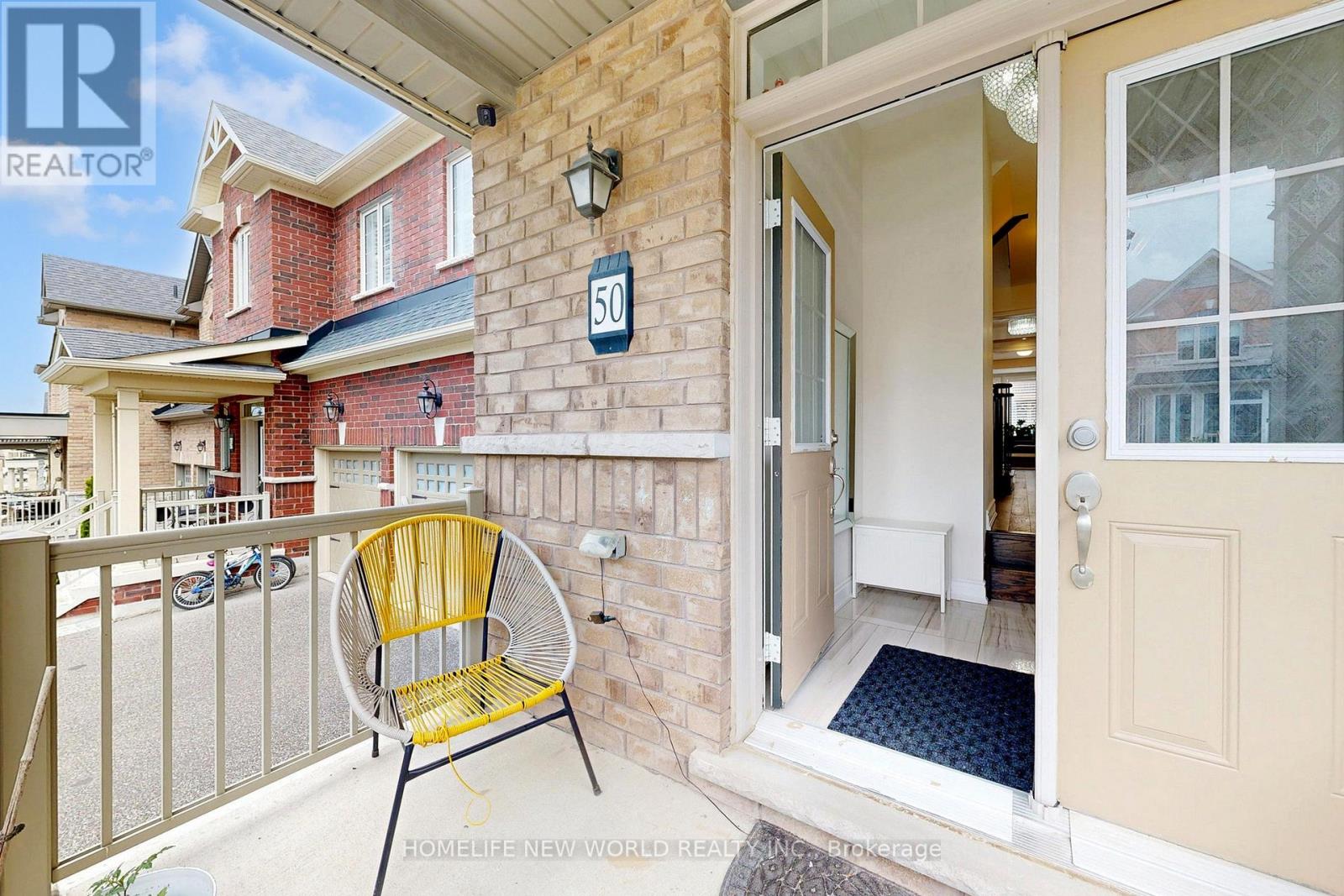 50 BEN SINCLAIR AVENUE — photo 2