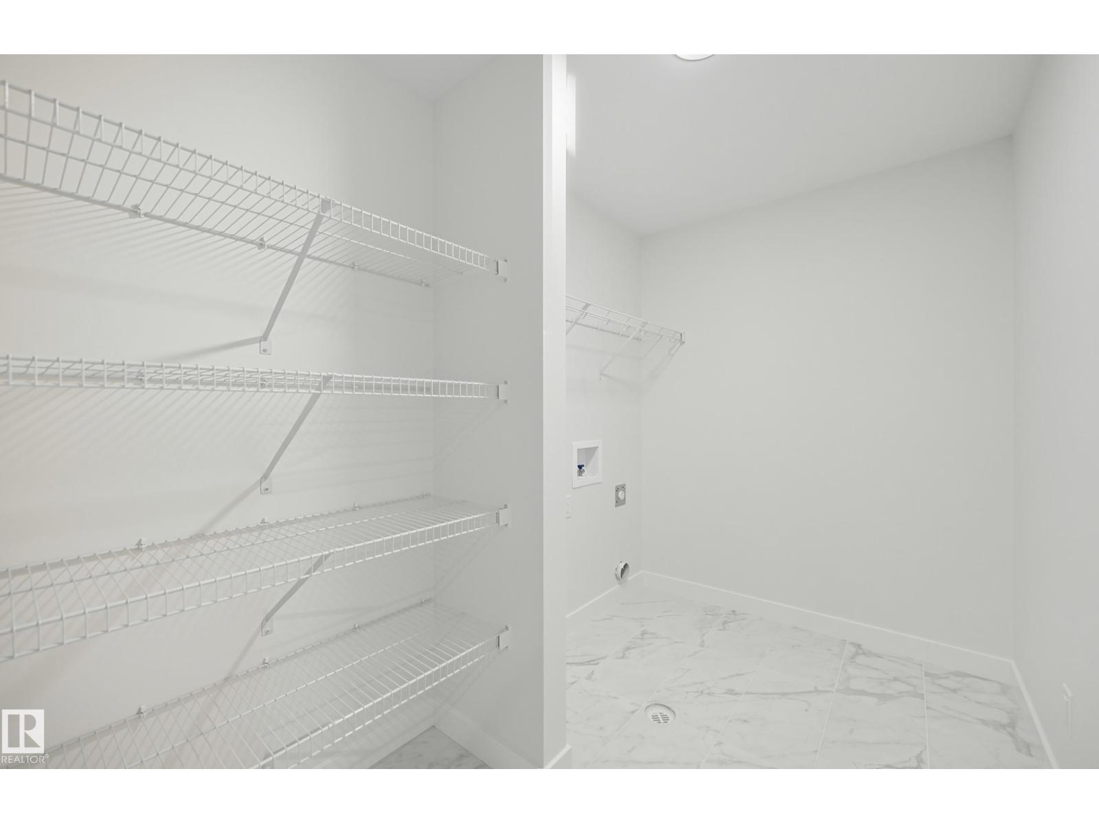 8909 223A ST NW, Edmonton