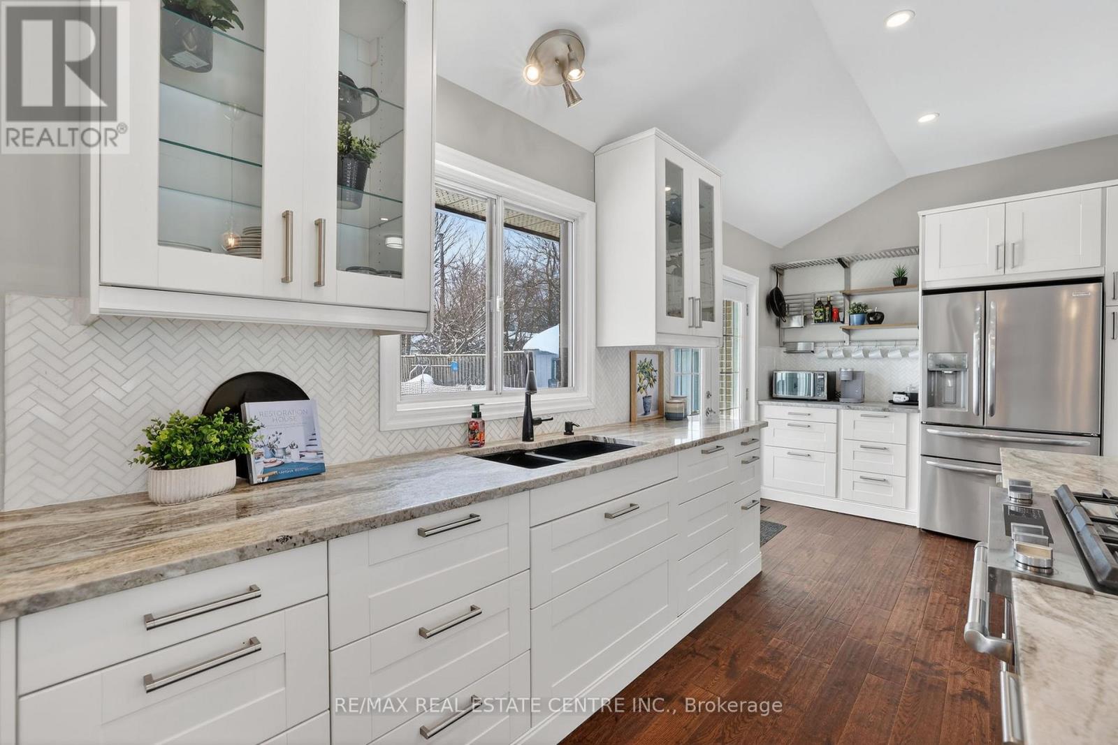 32 WESTDALE AVENUE - 5