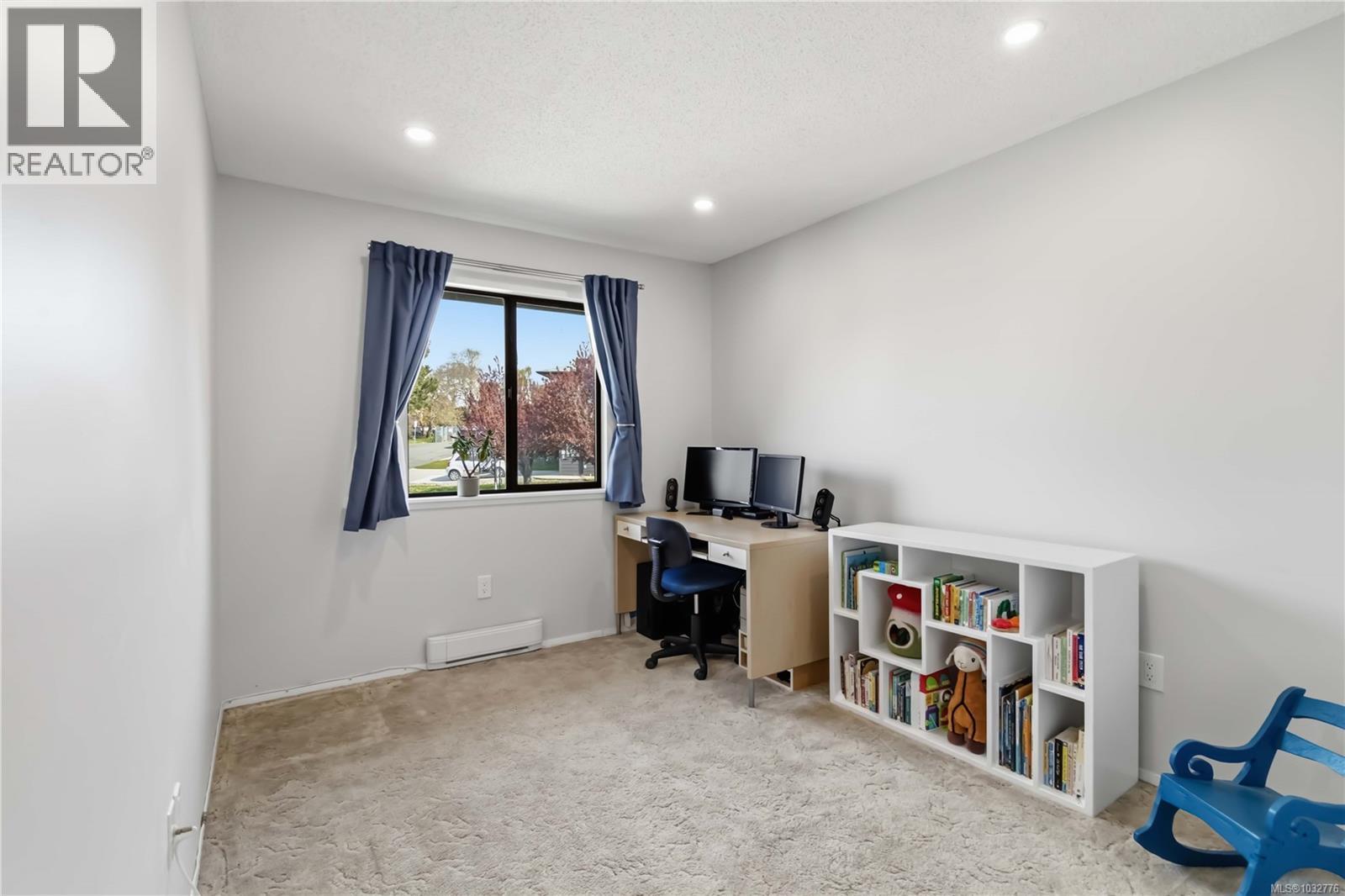  4259 Craigo Park Way, Saanich