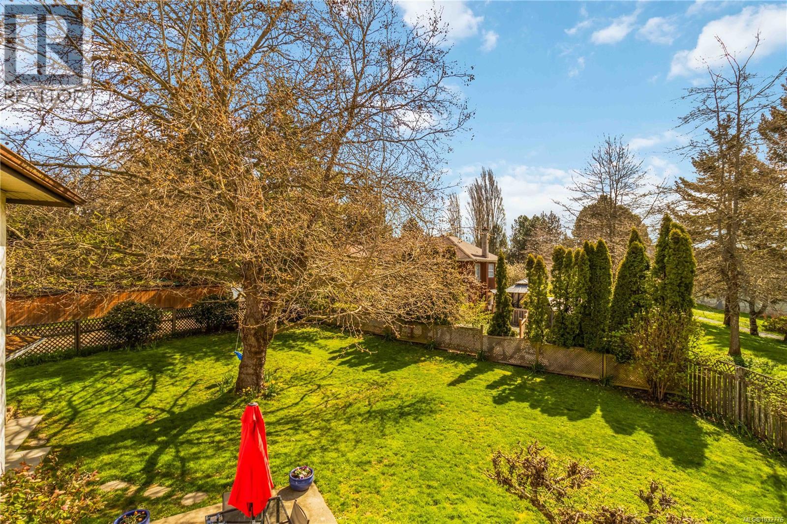  4259 Craigo Park Way, Saanich