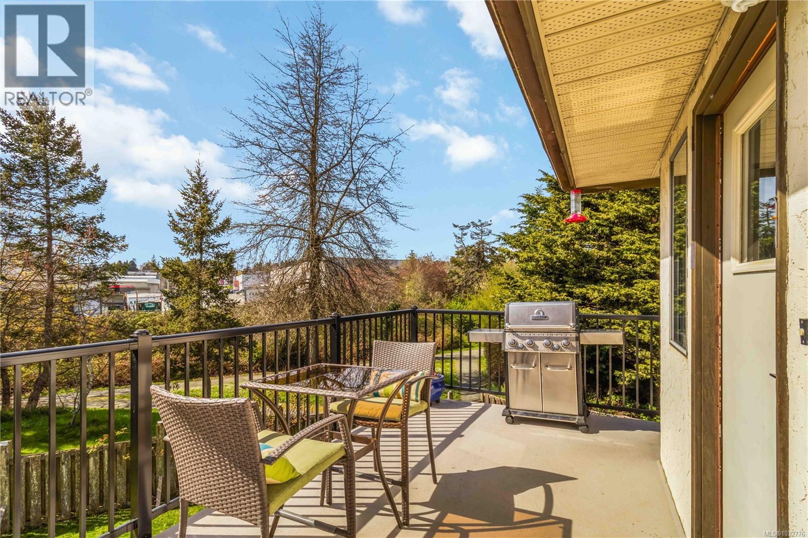  4259 Craigo Park Way, Saanich