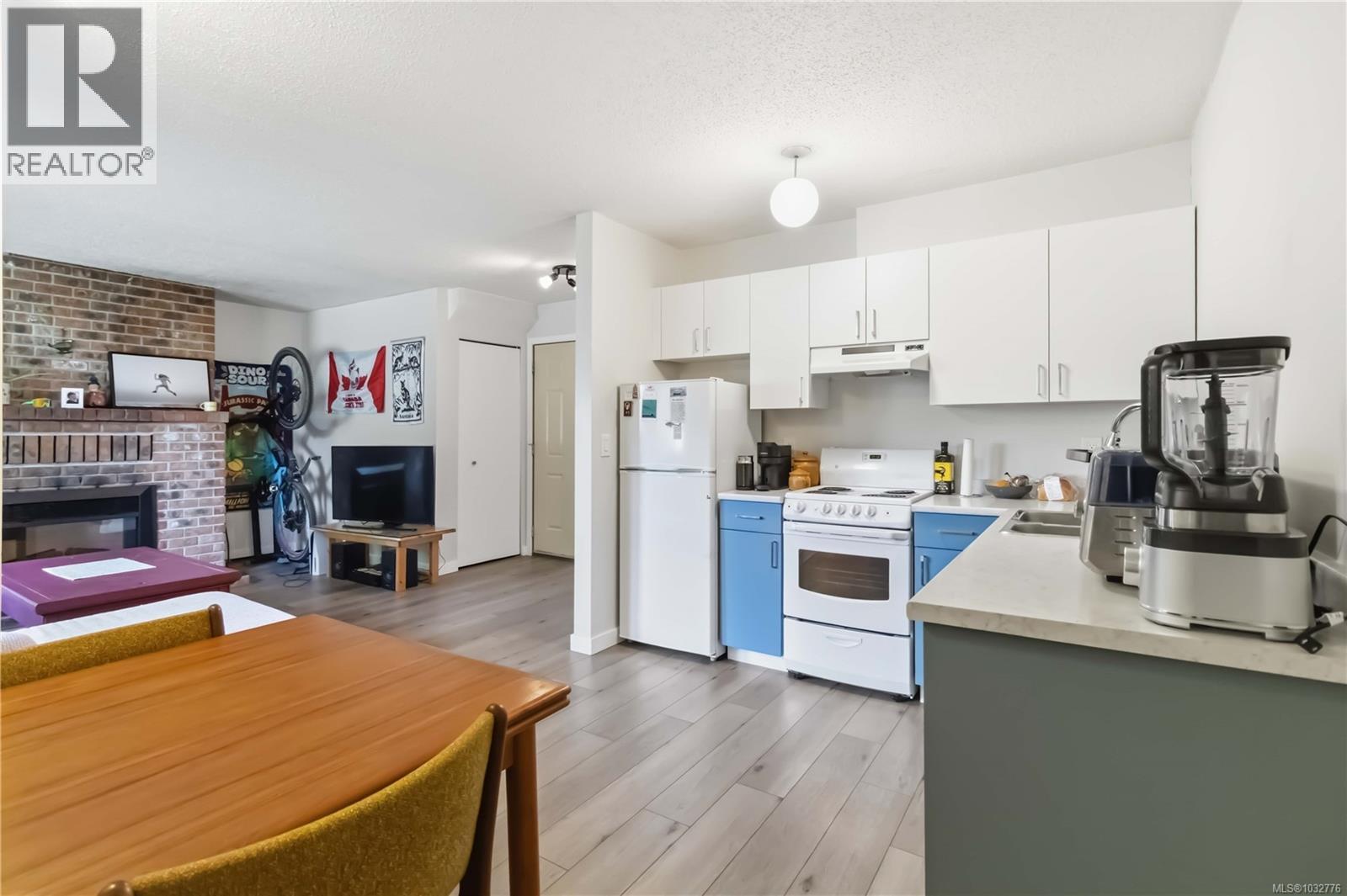  4259 Craigo Park Way, Saanich