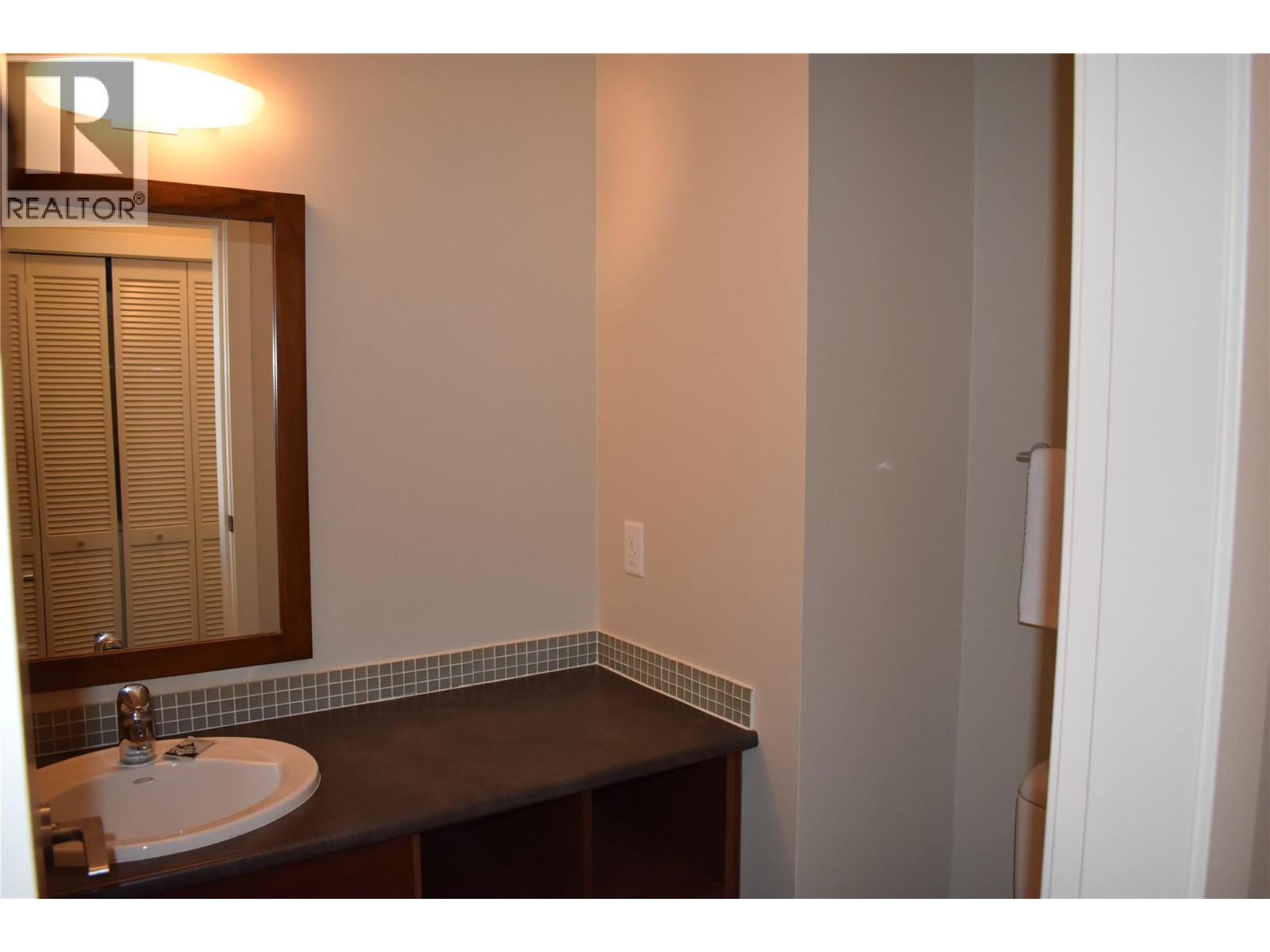 #414D 2049 Summit Drive Lot# 34 - 5