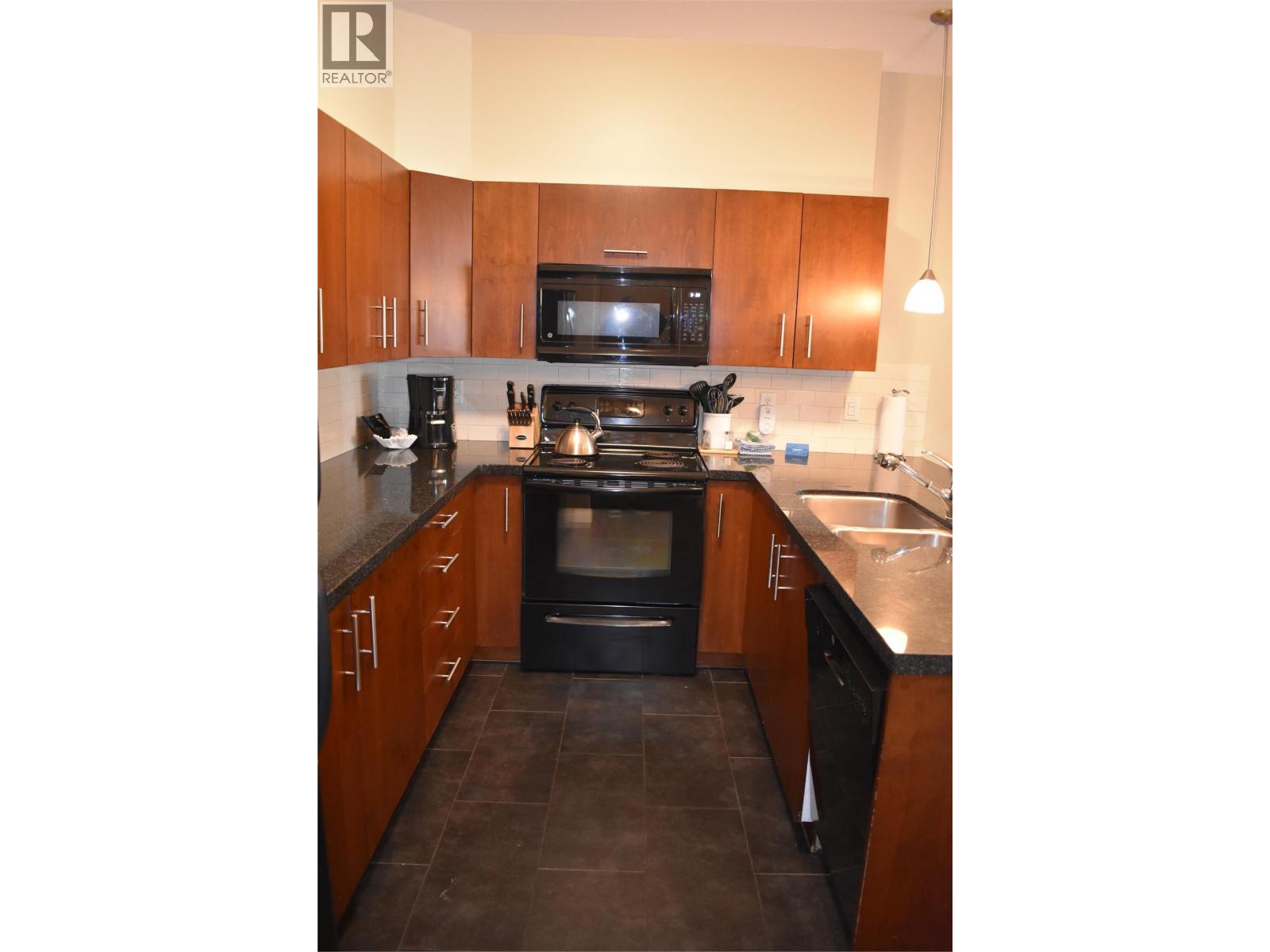 #414D 2049 Summit Drive Lot# 34 - 8