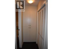 Dining room - 2049 Summit Drive Unit# 414d Lot# 34, Panorama, BC V0A1T0 Photo 7