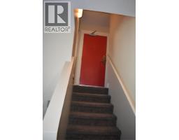 Kitchen - 2049 Summit Drive Unit# 414d Lot# 34, Panorama, BC V0A1T0 Photo 9
