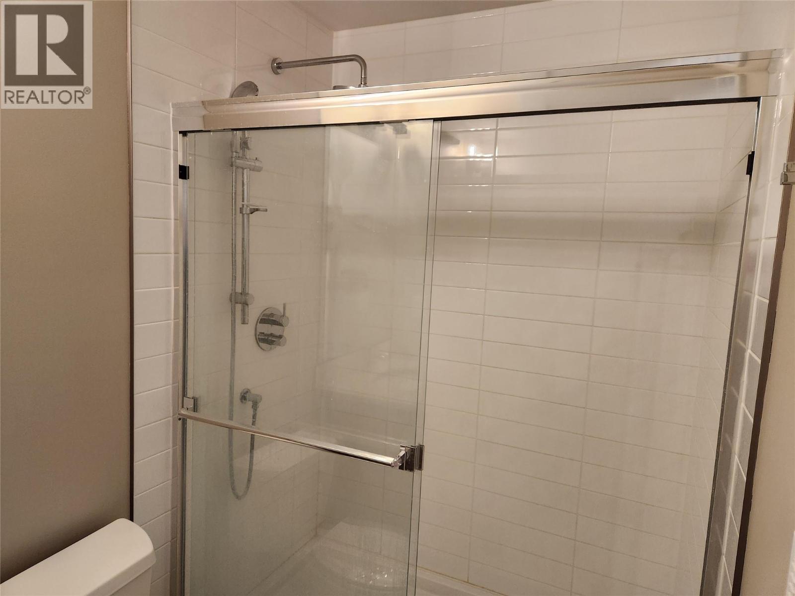 #201 1200 11 Avenue - 9