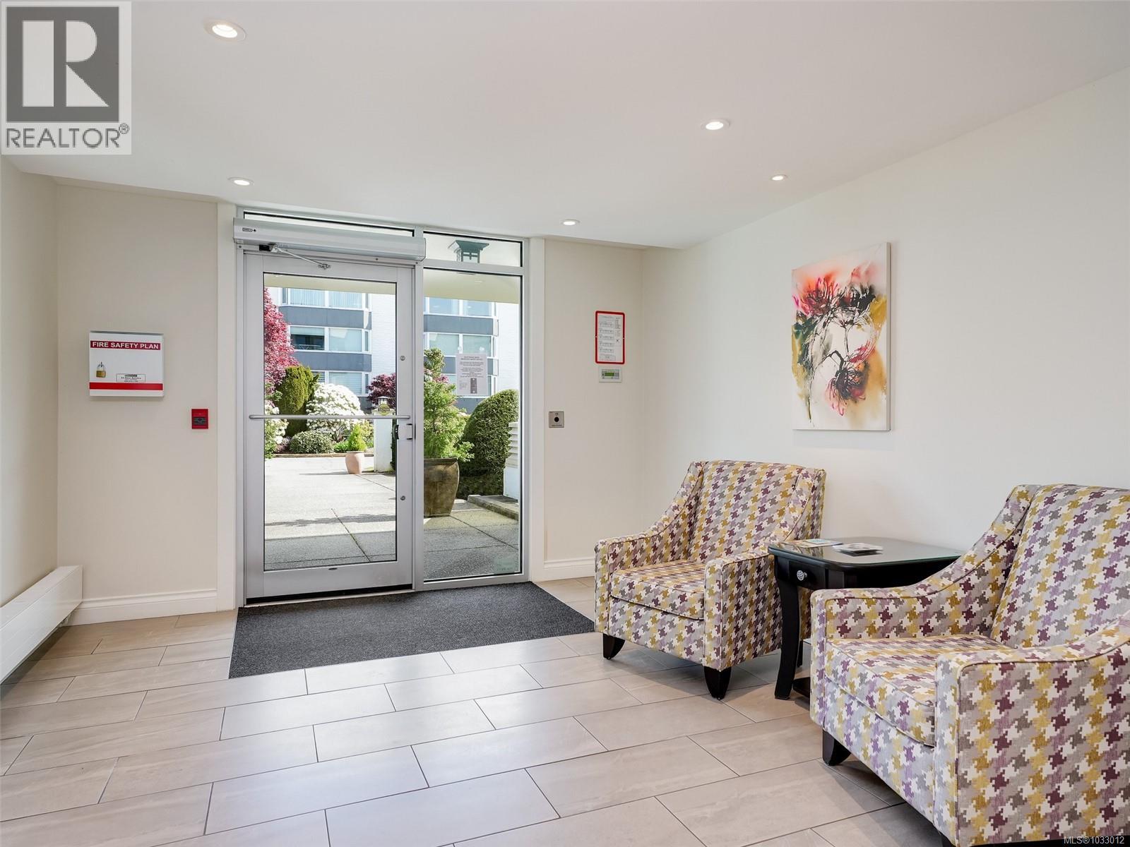 506 1148 Goodwin Street, Oak Bay