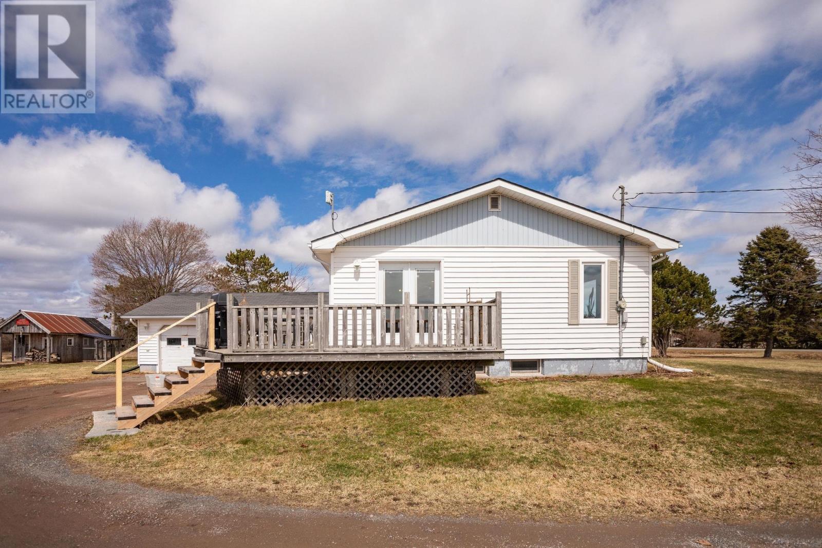 382 ROBERTSON Road — photo 38