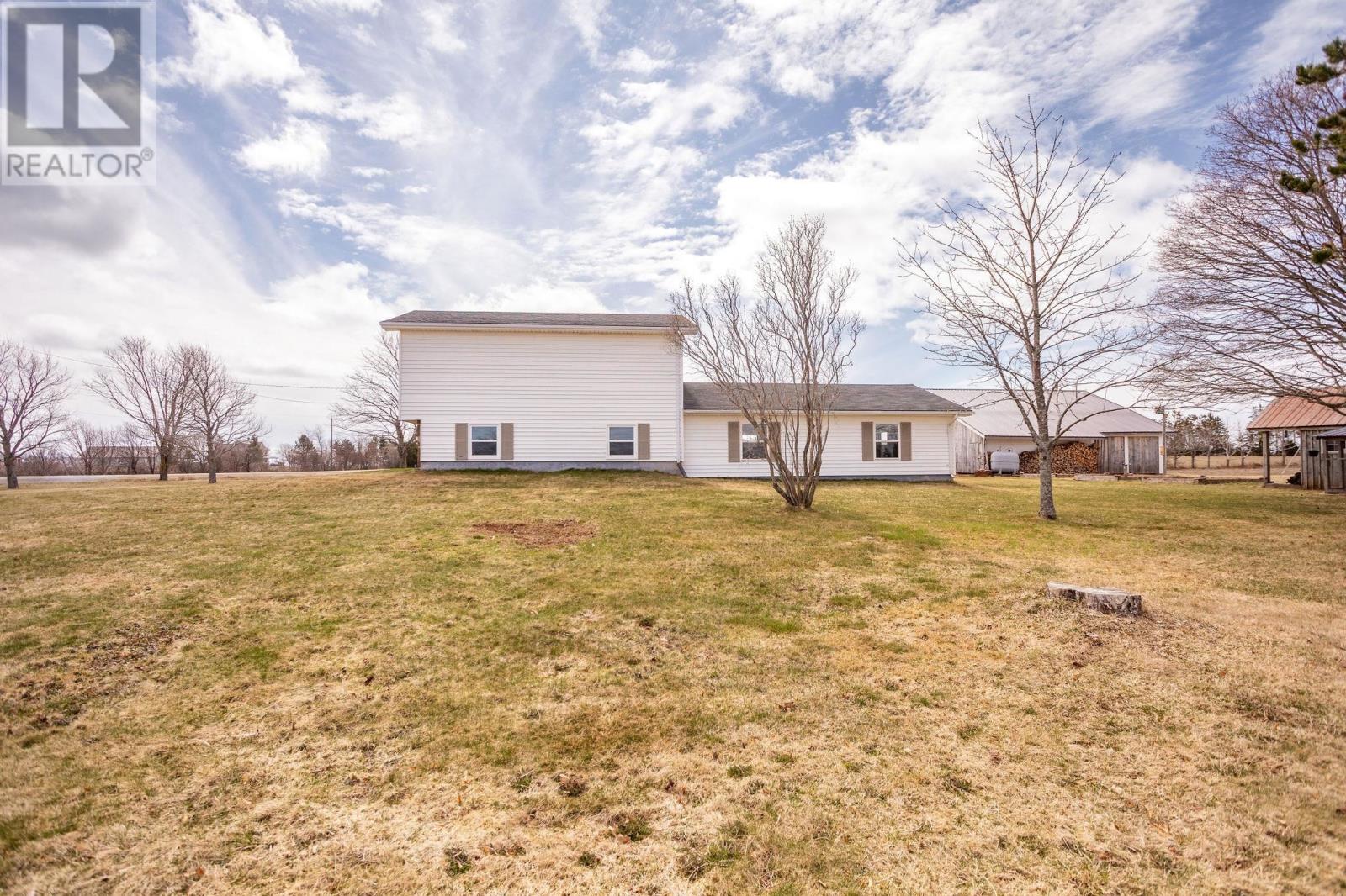382 ROBERTSON Road — photo 39
