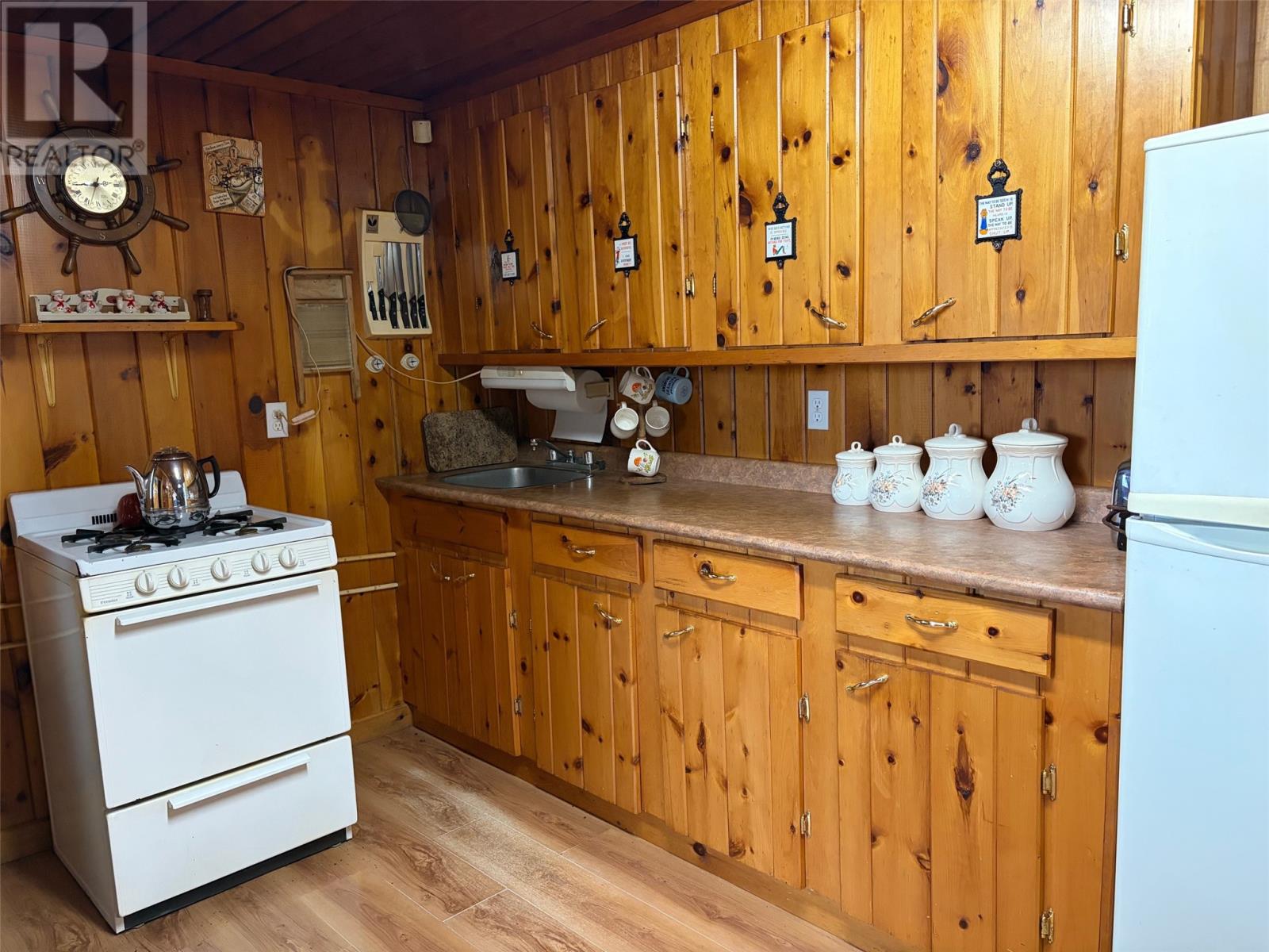 94-98 MAIN STREET - 6