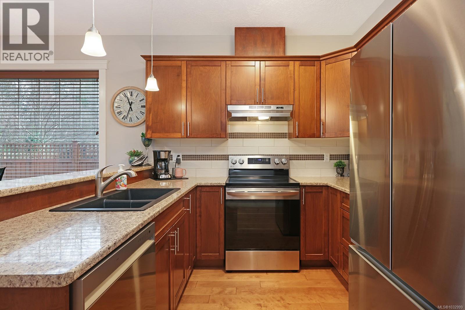 #4 2112 CUMBERLAND Rd - 14