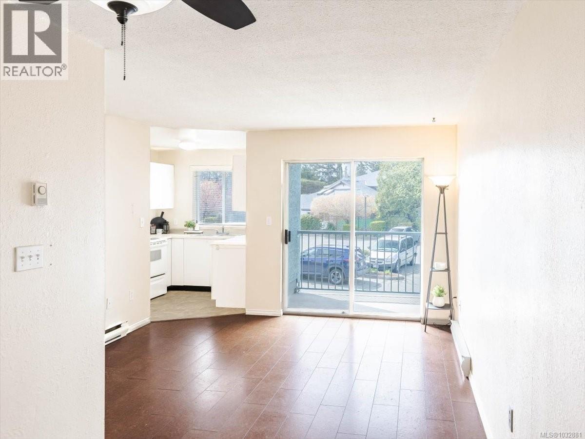 #201 1050 Braidwood Rd - 15