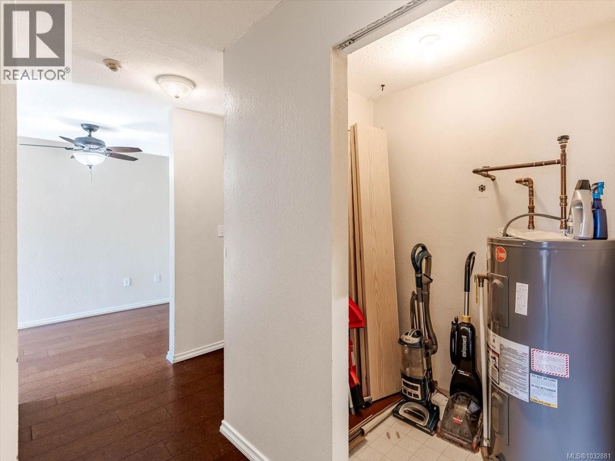 #201 1050 Braidwood Rd - 28