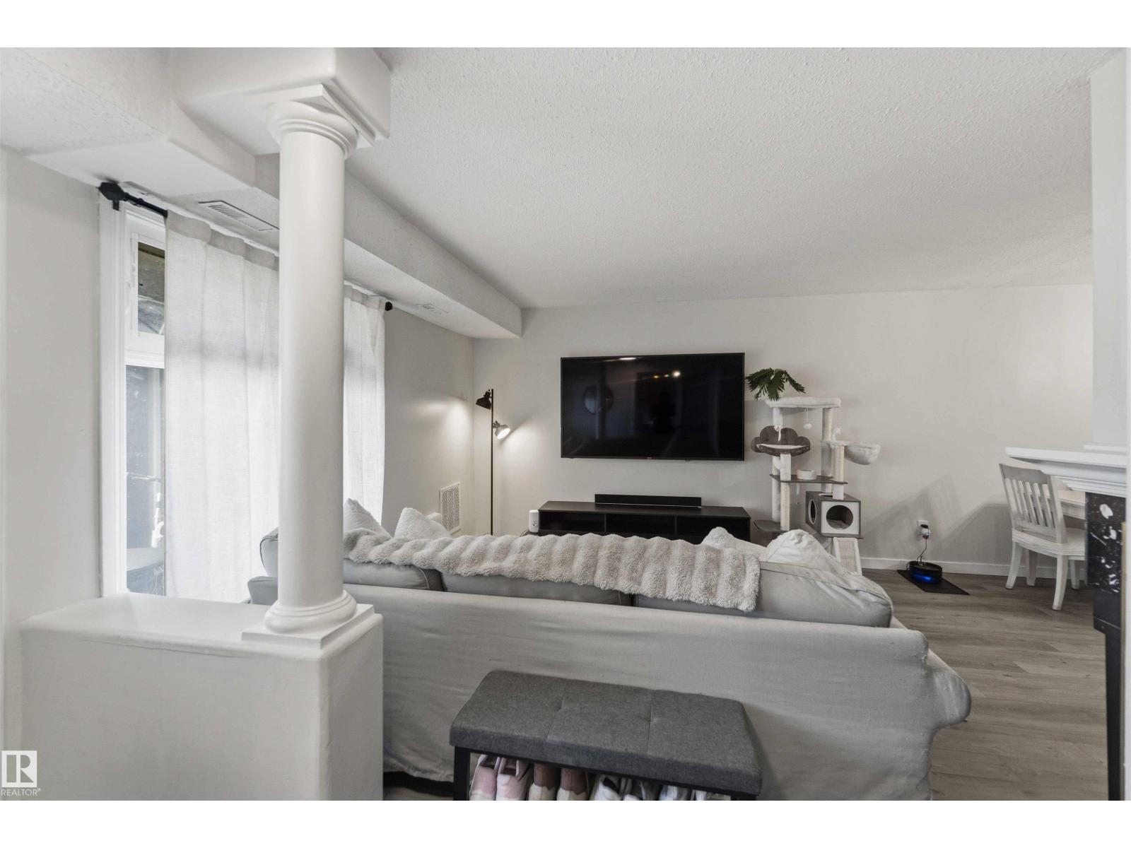 5740 172 ST NW, Edmonton