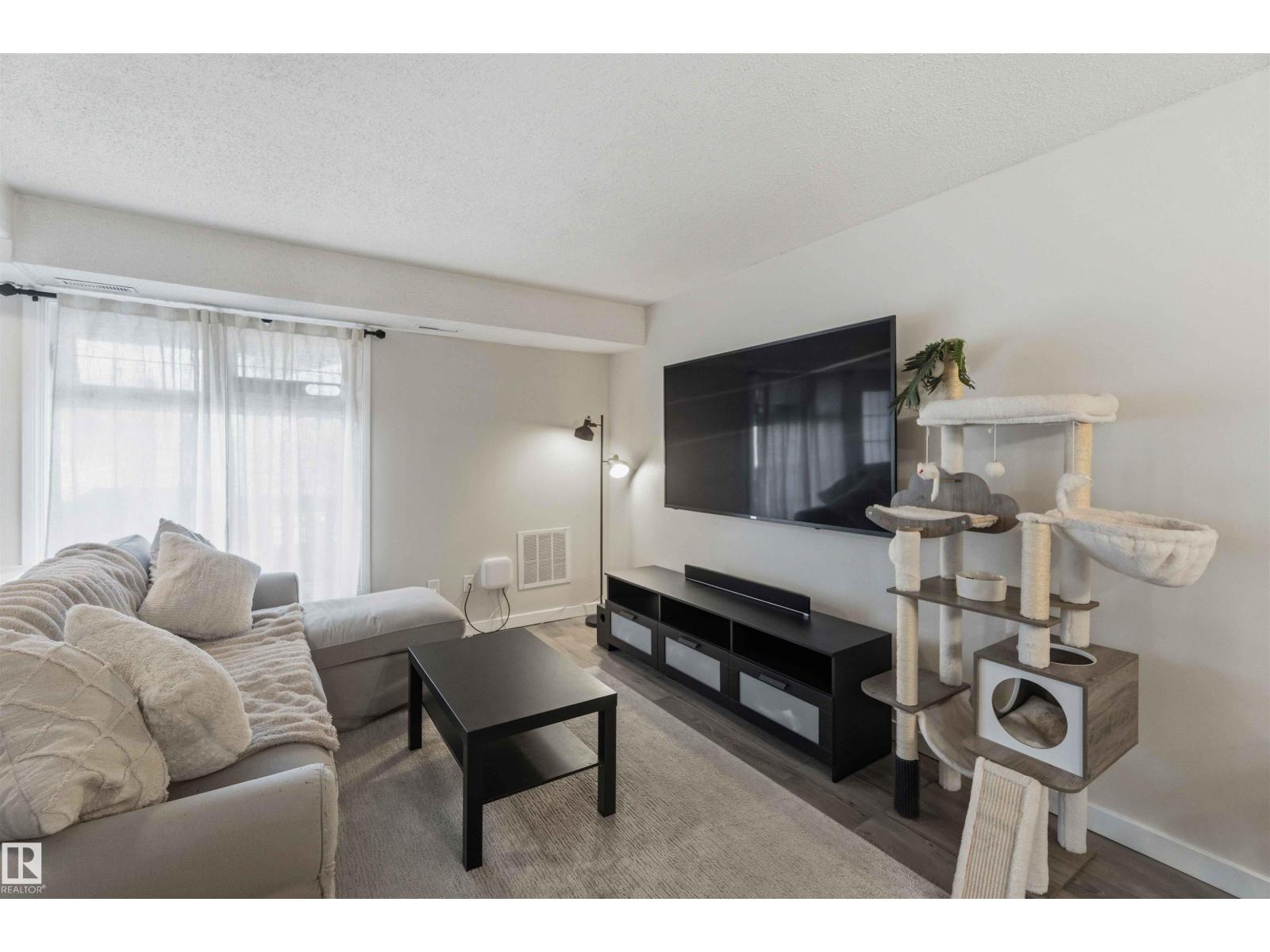 5740 172 ST NW, Edmonton