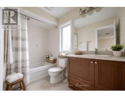 271 Riverlands Avenue, Markham, ON L6B0V9 Photo 11
