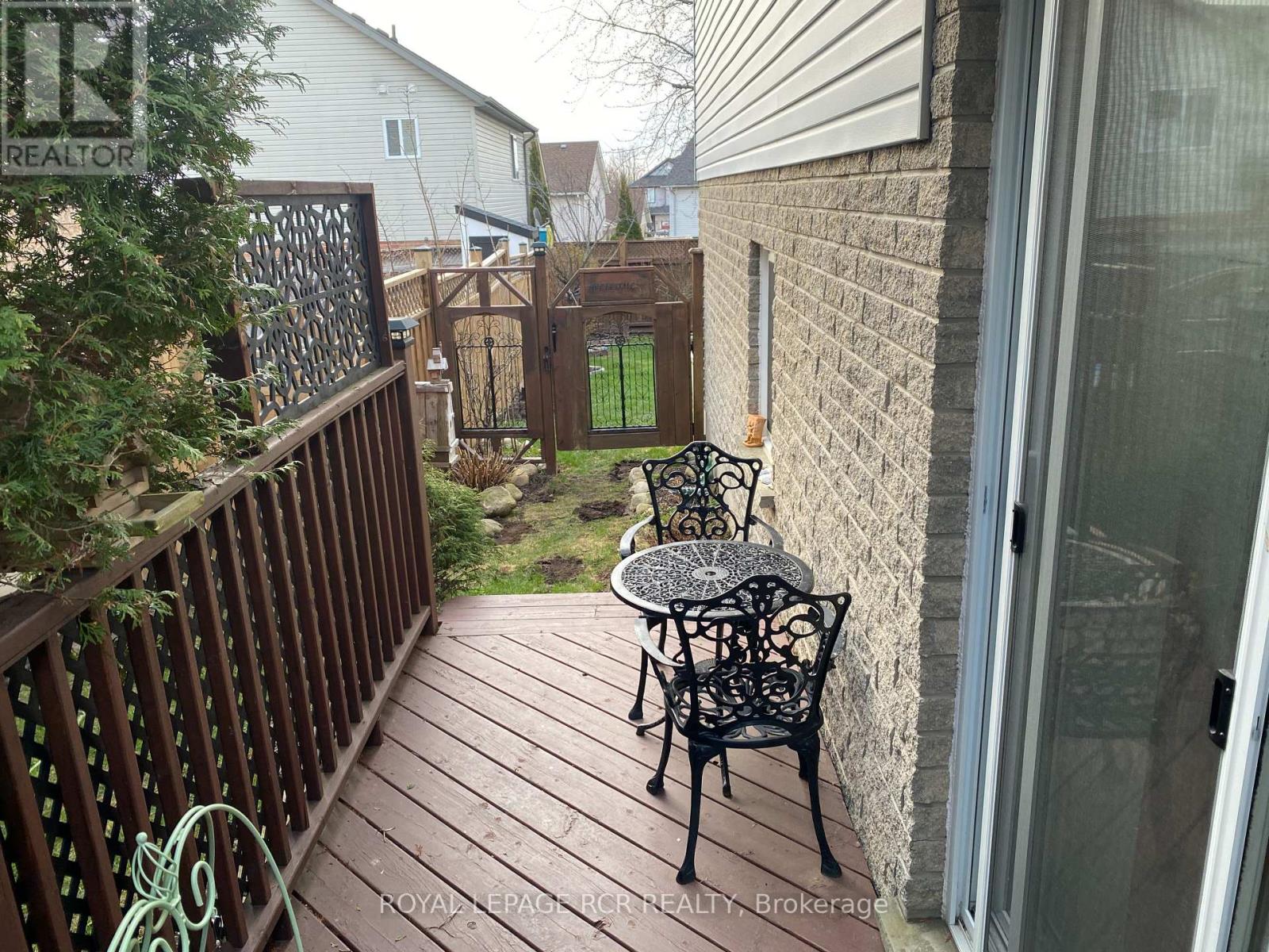 16 ALTHORP DRIVE - 41