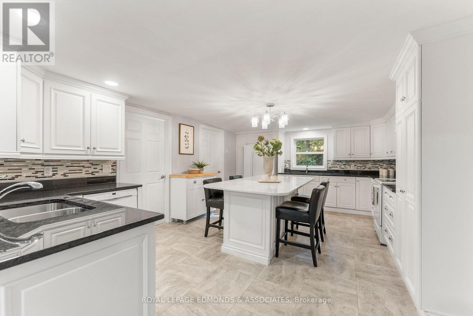 731 FRANCIE LANE - 14