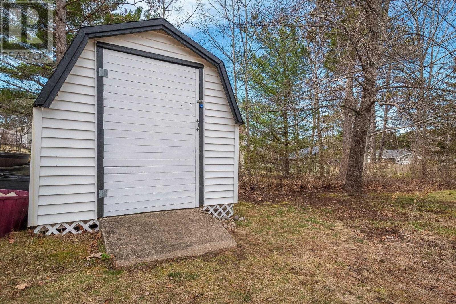 Property 37 of 38 of 1753 Old Brook Road