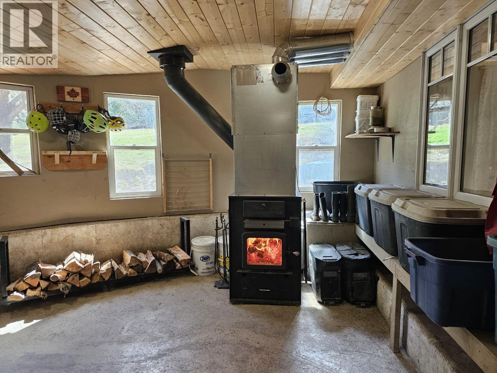  4856 Eagle Bay Road, Eagle Bay