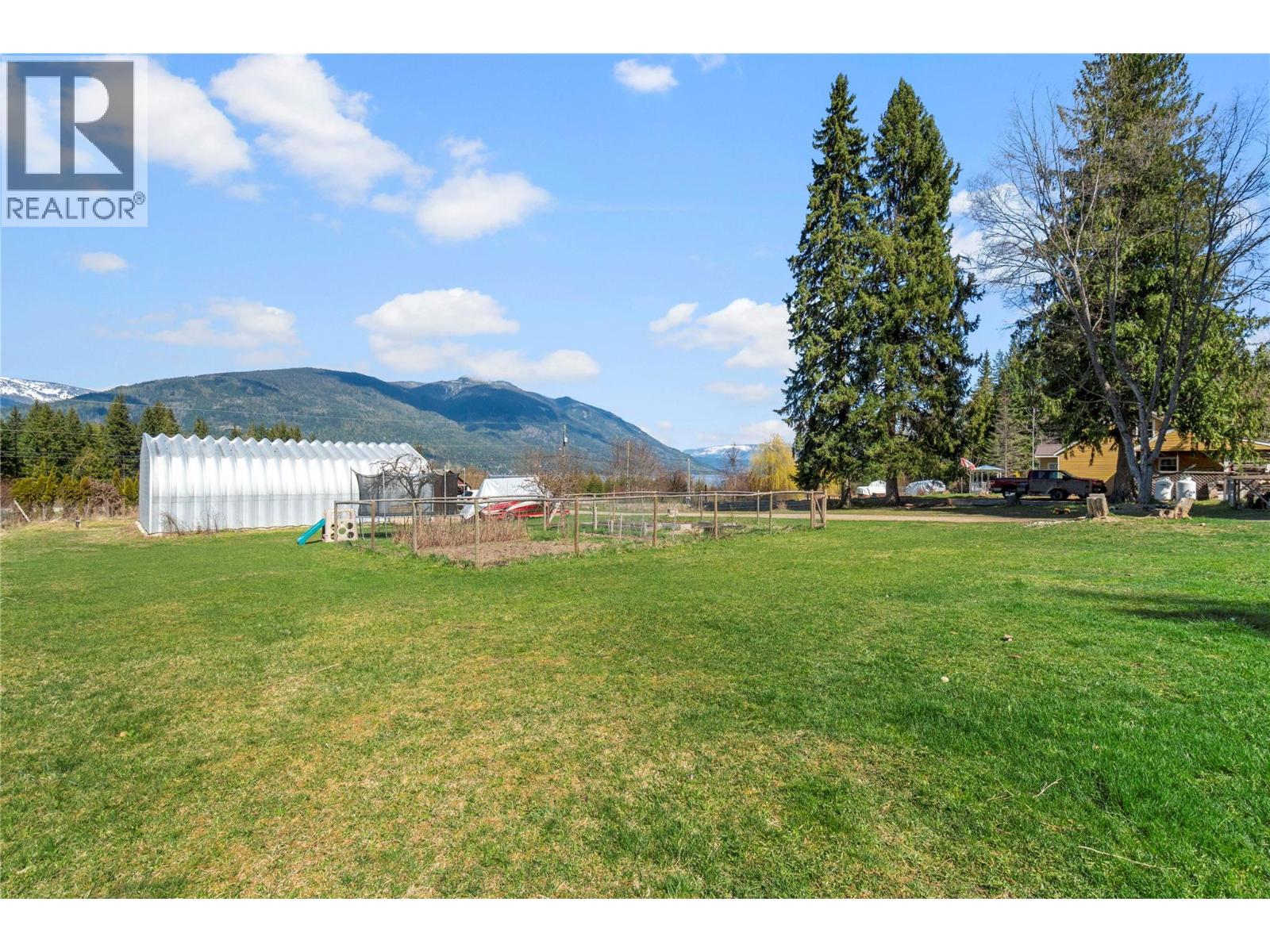  4856 Eagle Bay Road, Eagle Bay