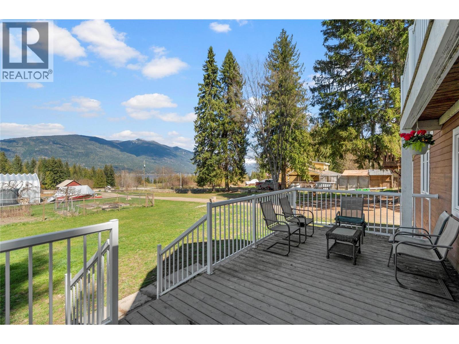  4856 Eagle Bay Road, Eagle Bay