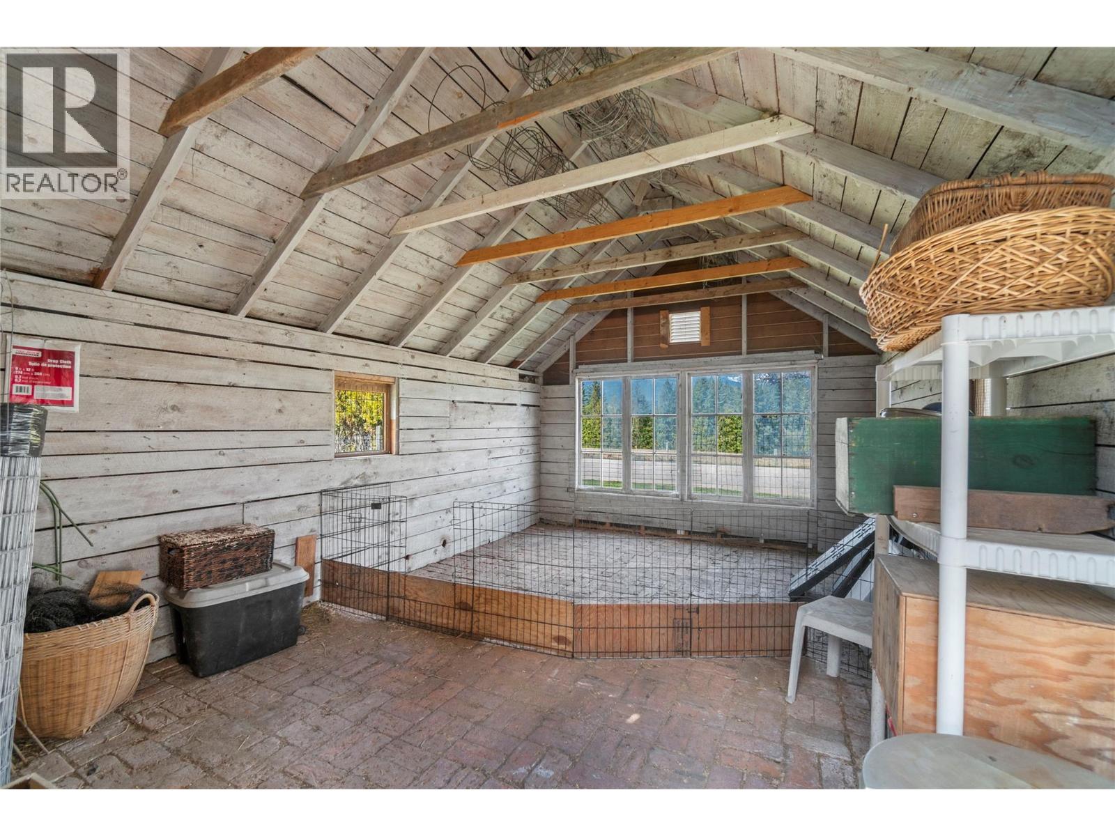  4856 Eagle Bay Road, Eagle Bay