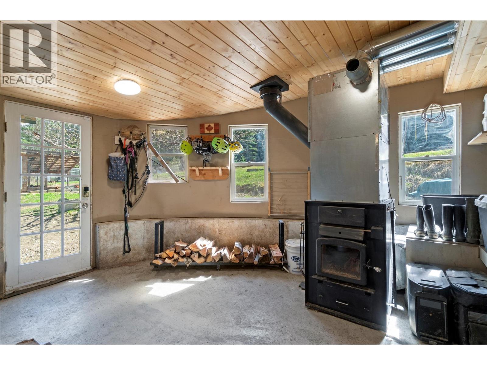  4856 Eagle Bay Road, Eagle Bay