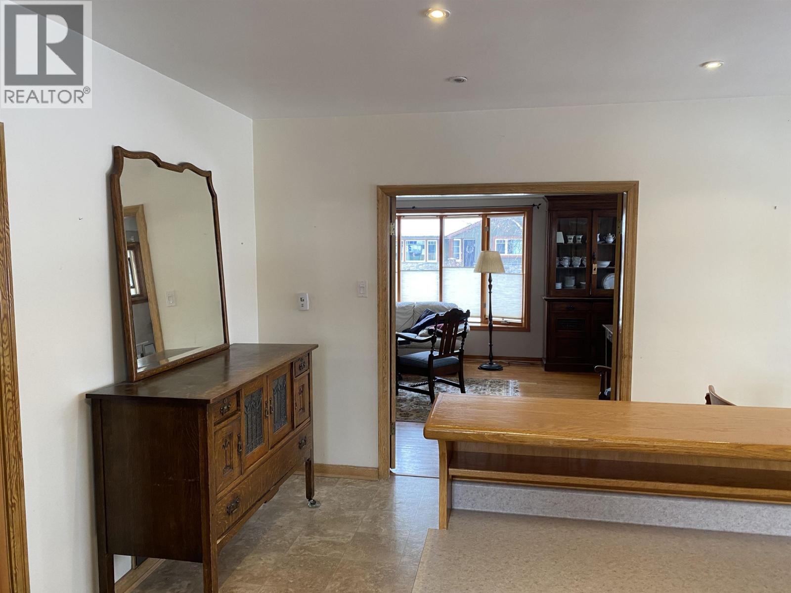 Photo 10 of 40 — 125 15TH AVENUE · Prince George, BC