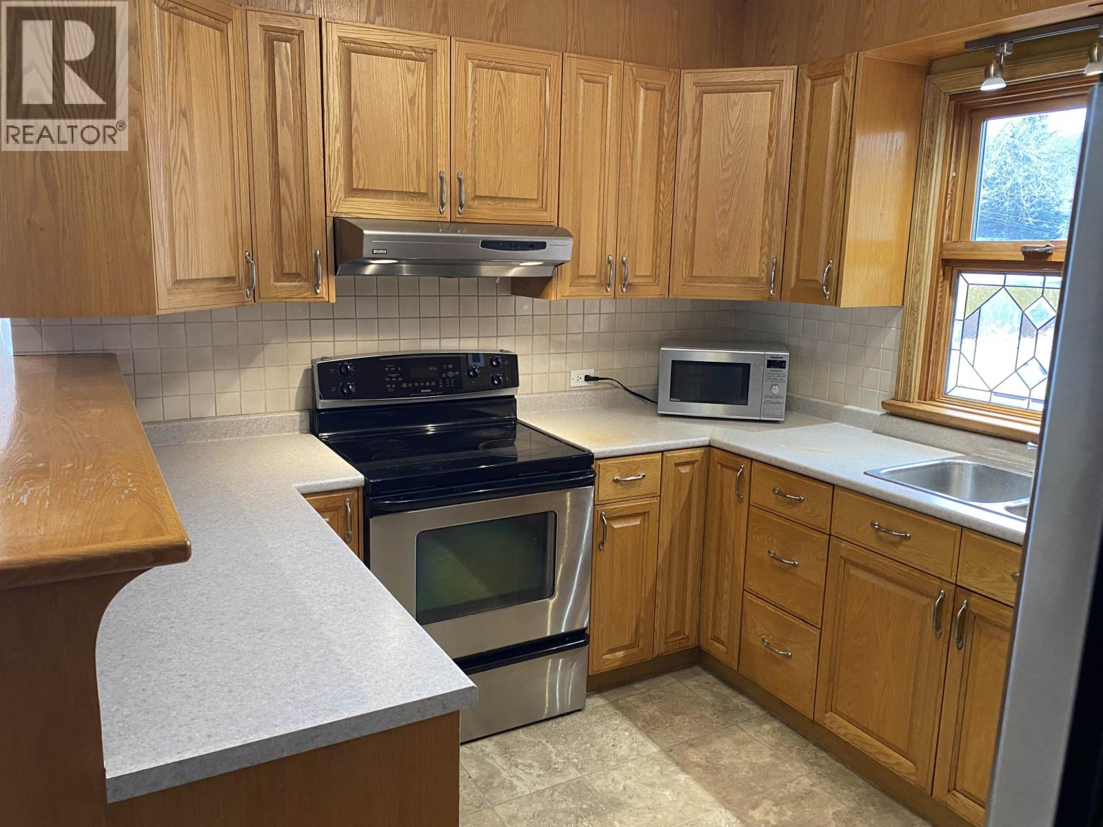 125 15TH AVENUE - 5