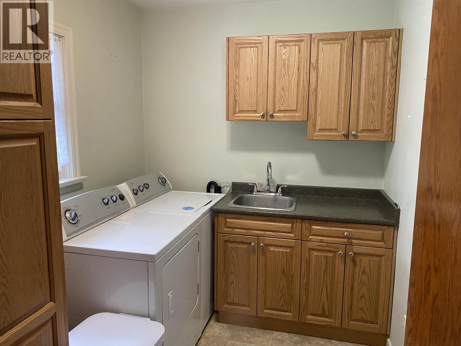 125 15TH AVENUE - 21