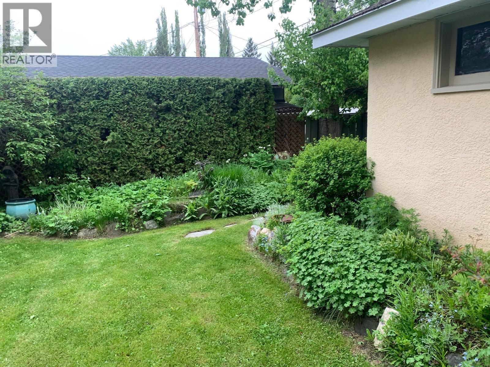 125 15TH AVENUE - 35