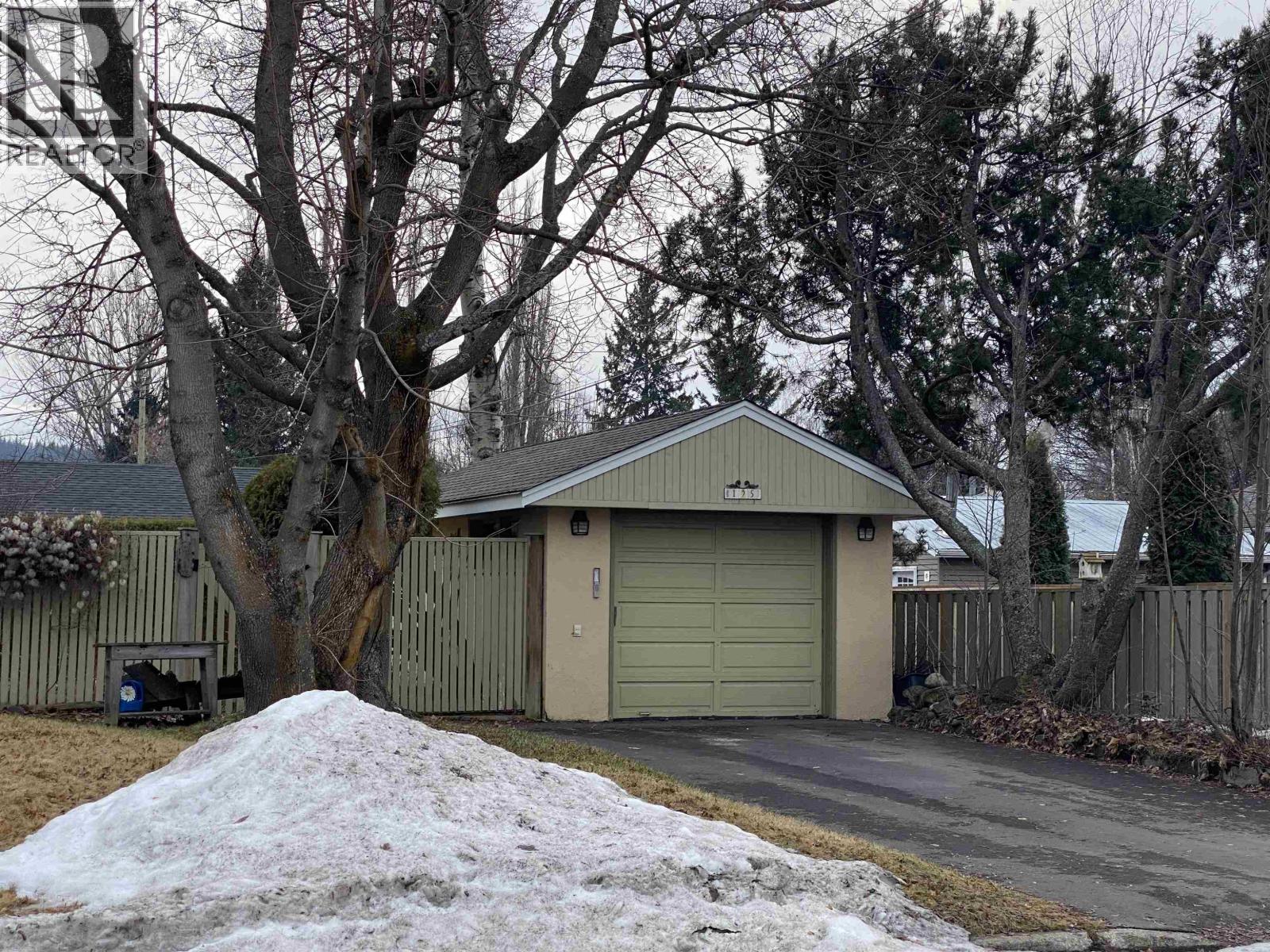 125 15TH AVENUE - 39