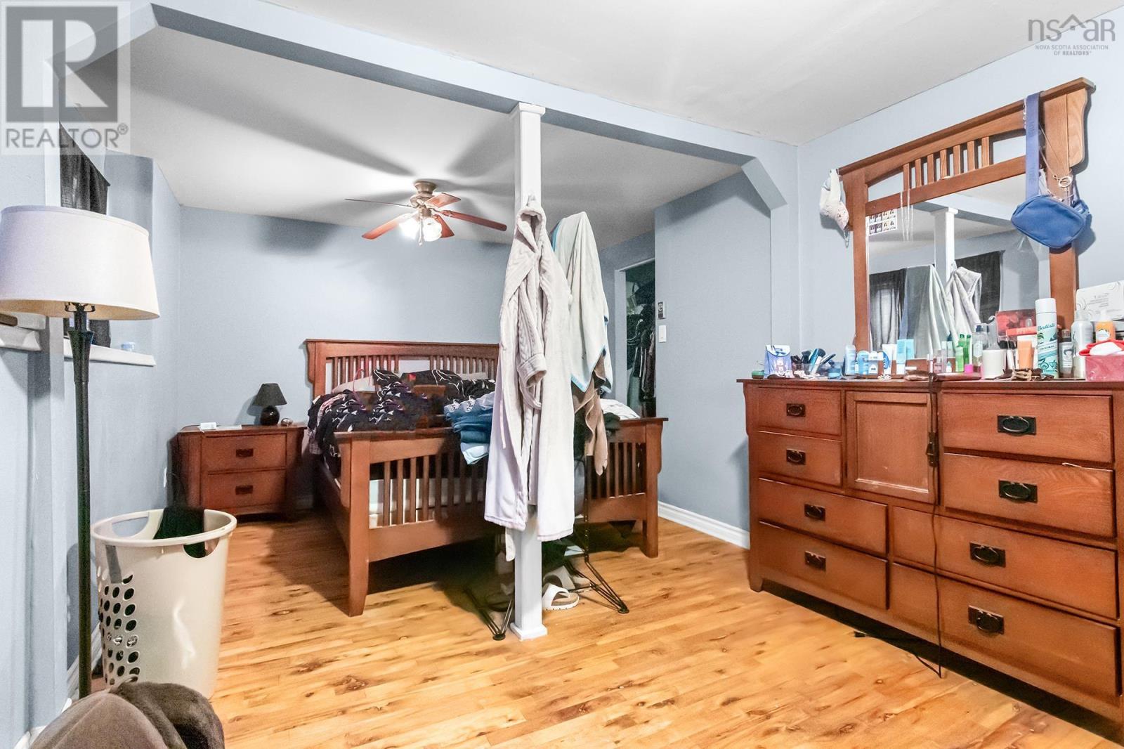 Lower level Primary bedroom