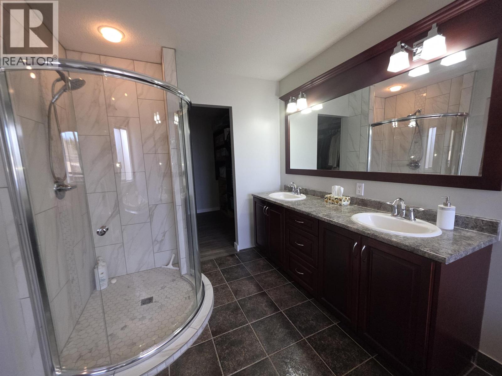 3485 HARGREAVES AVENUE - 10