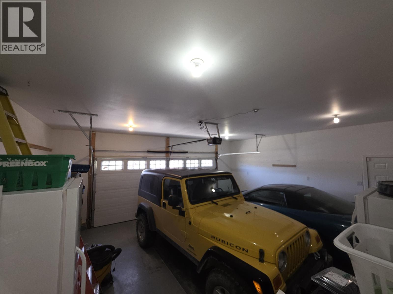 3485 HARGREAVES AVENUE - 16