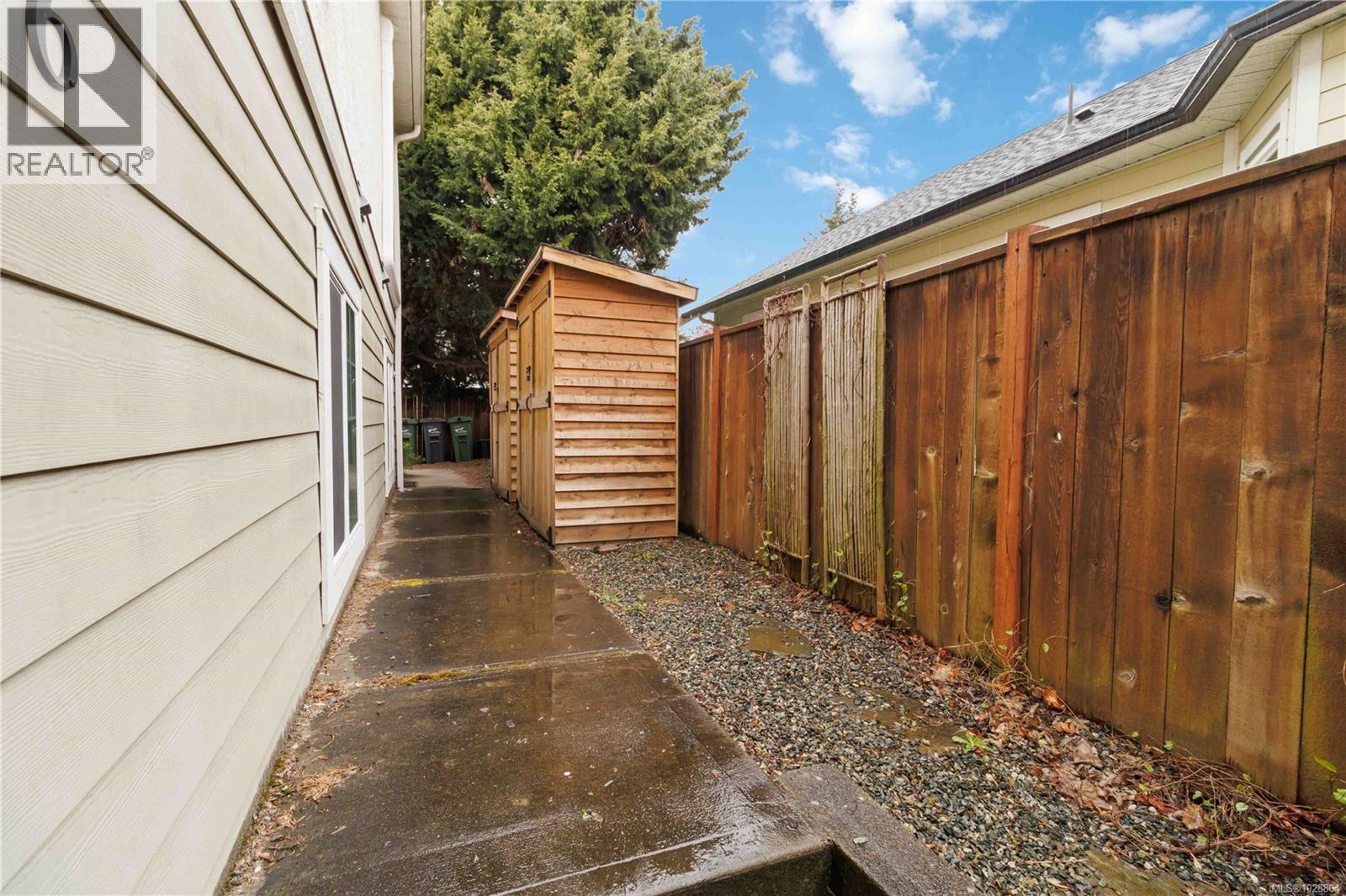  1796 Denman Street, Victoria